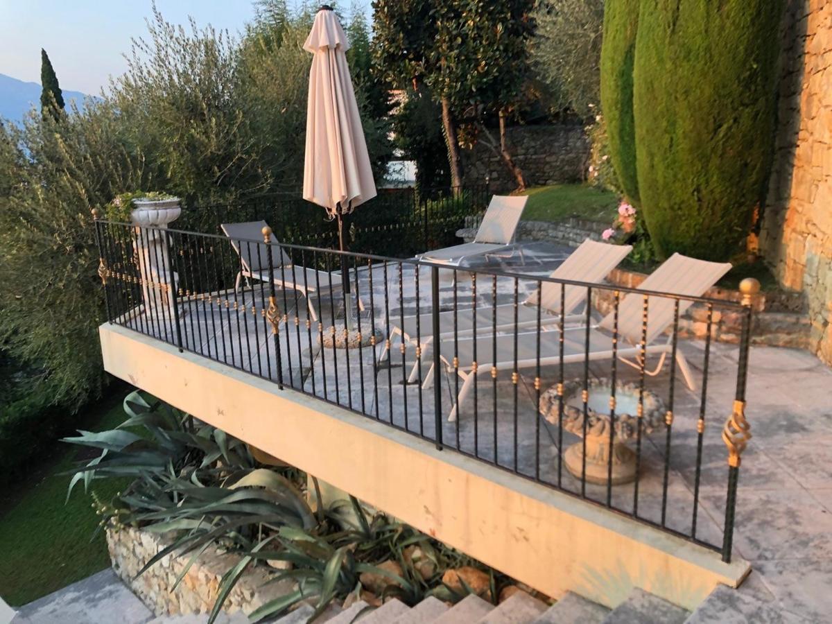 Appartamento La Perla Torri Del Benaco Esterno foto