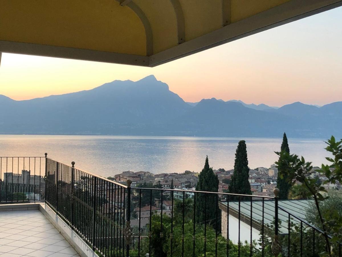 Appartamento La Perla Torri Del Benaco Esterno foto
